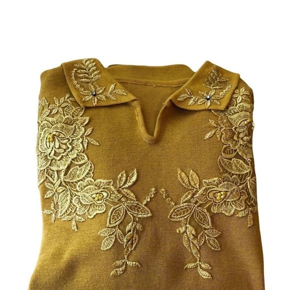 Vintage Beaded Sweater from the 60’s EUC - Picture 10 of 10